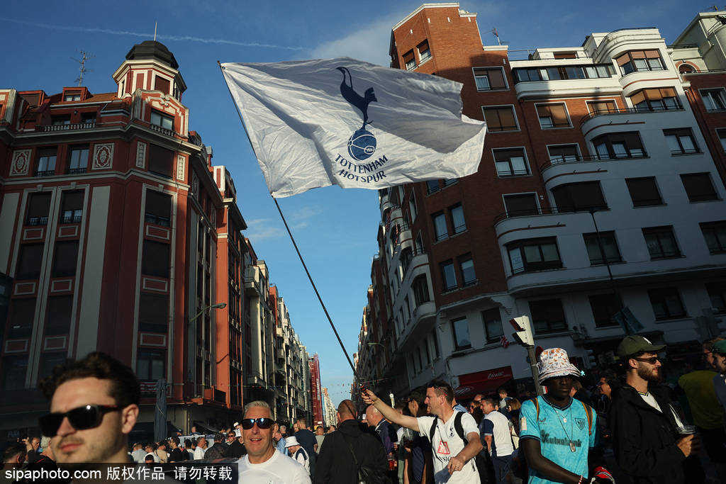 弗格森怒了！曼联欧联惨败再刷下限，红魔王朝彻底崩塌？